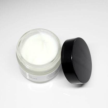 Ultra Lightweight Anti-Aging Facial Moisturizer